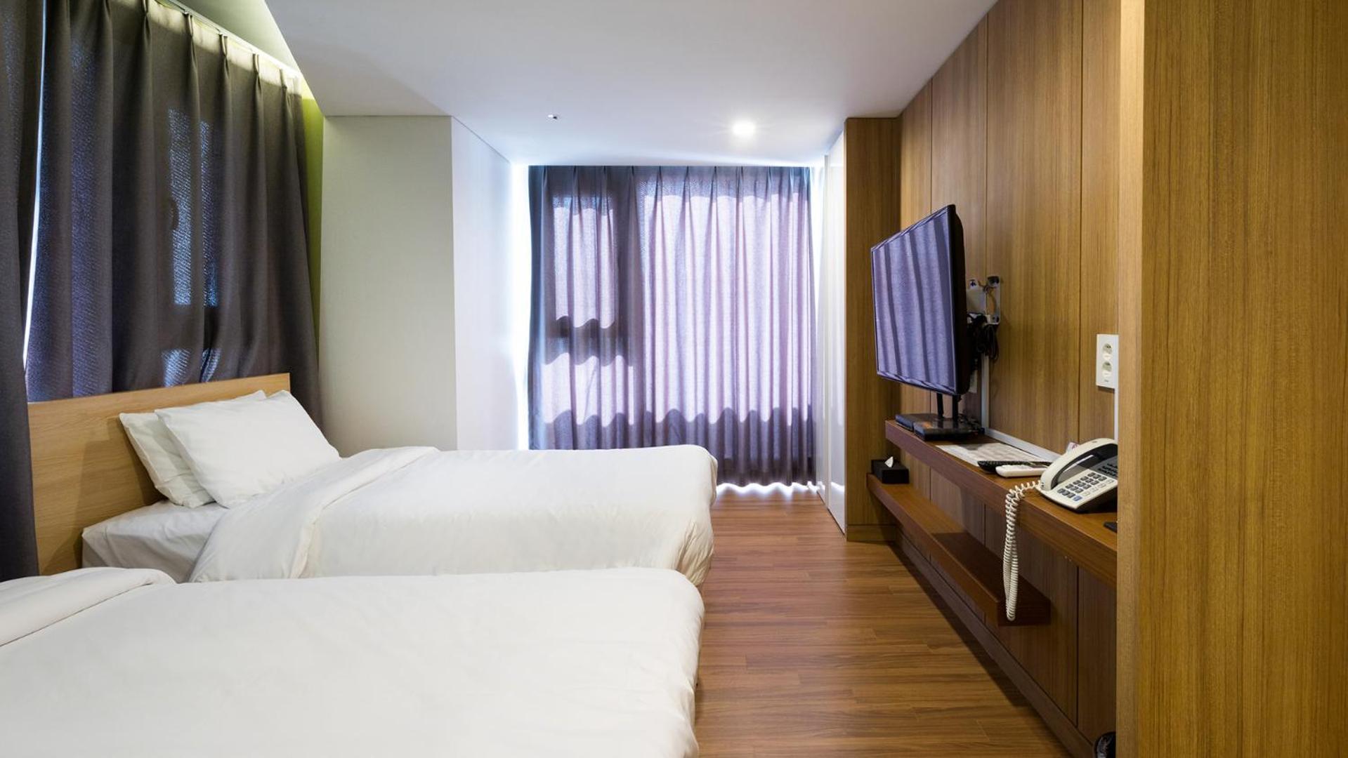 Vistacay Hotel Worldcup Seogwipo Bagian luar foto