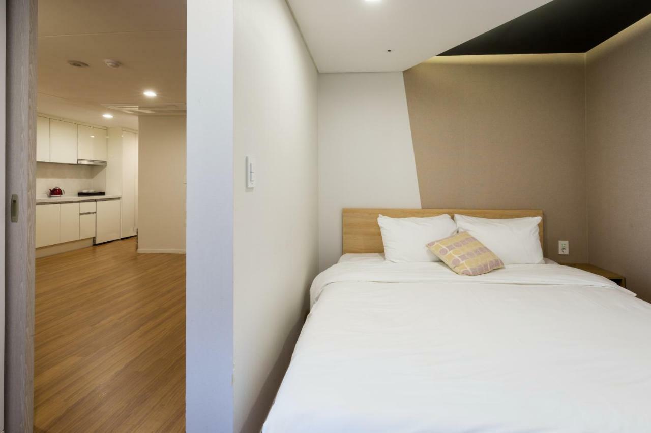 Vistacay Hotel Worldcup Seogwipo Bagian luar foto